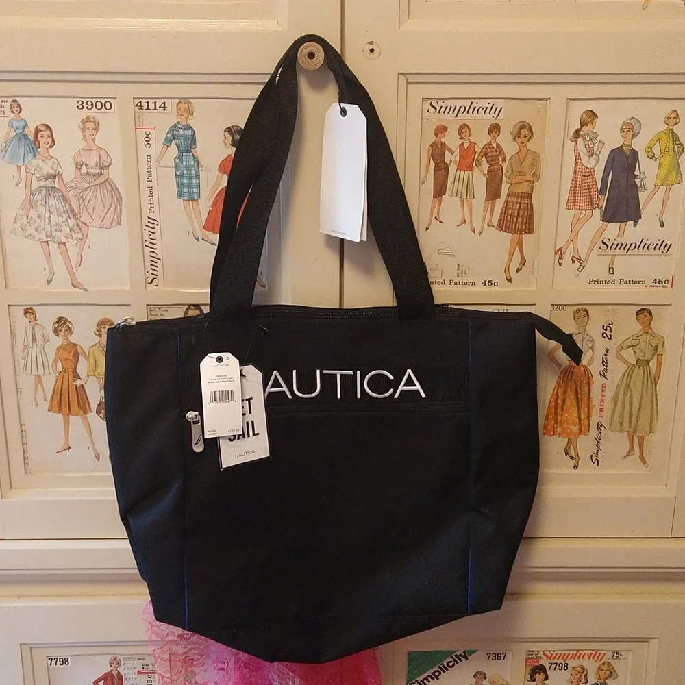 NWT Nautica black 